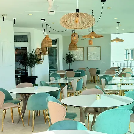 Ancora Park - Sunplace & 4*