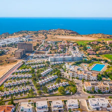 Ancora Park - Sunplace & Apartmanhotel